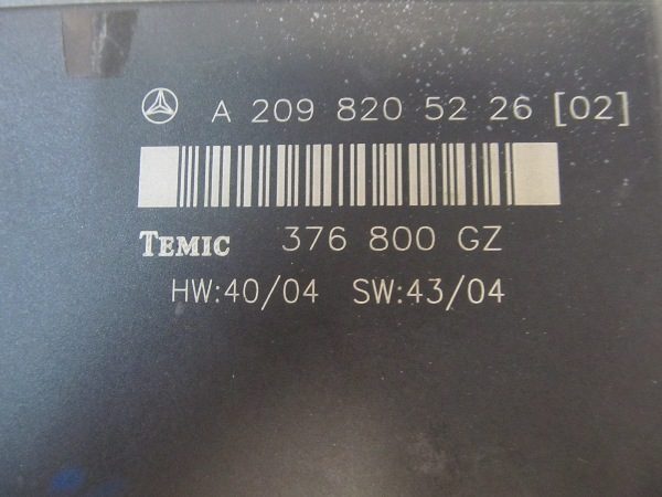 Modulo de Control de Chasis Trasero Mercedez-Benz OEM No 2098205226-4462