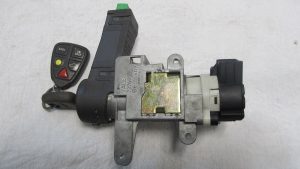 Switch de Encendido con llave Volvo OEM No 8626324-0